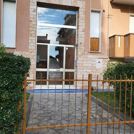 アパート Casa Di Pietra *